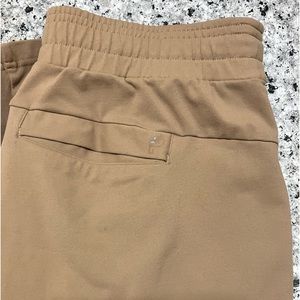 Public rec pants